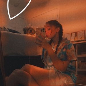 Meet your Posher, Bethany